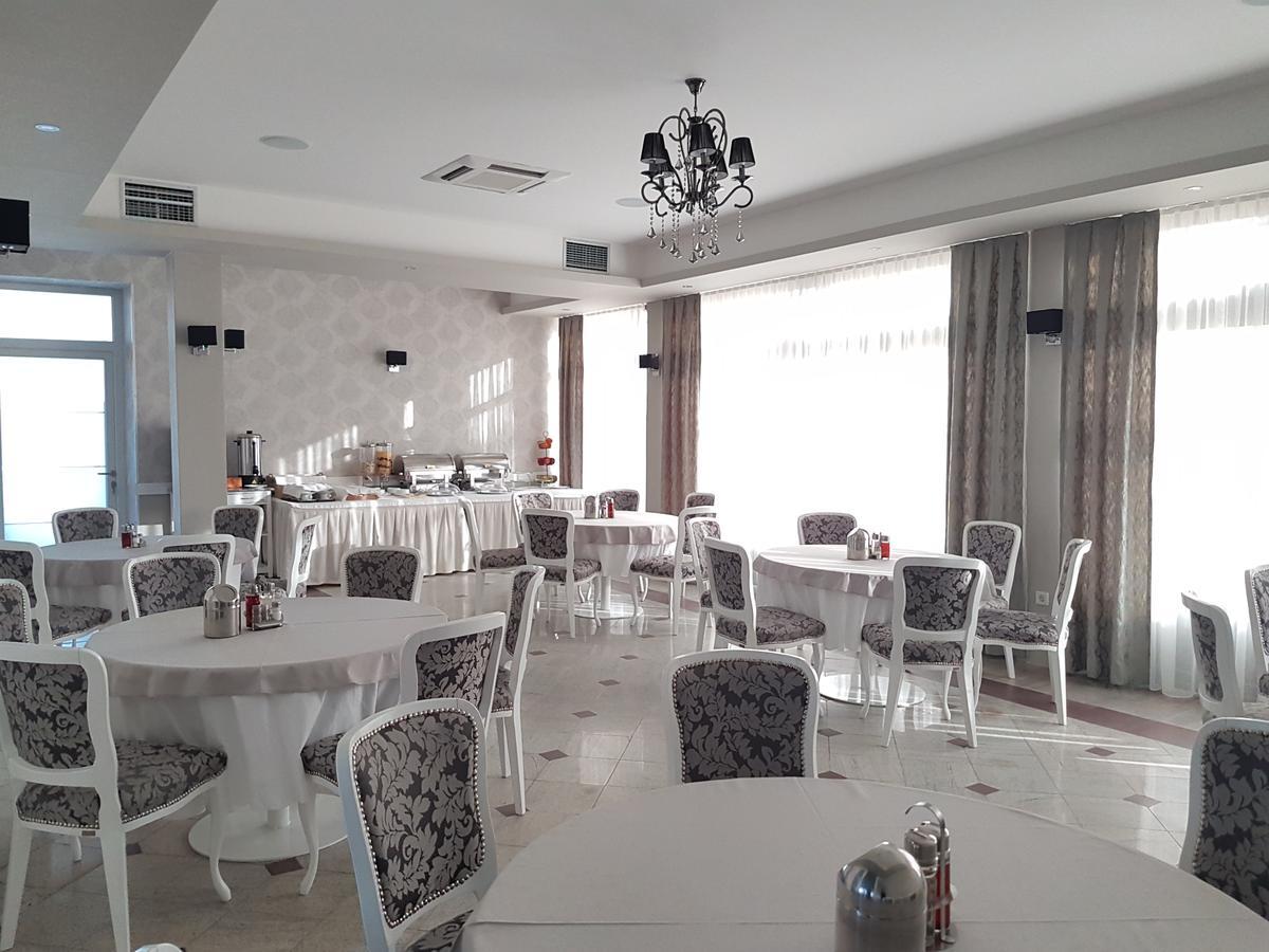 Hotel Sax Gracanica Gracanica  Exterior foto